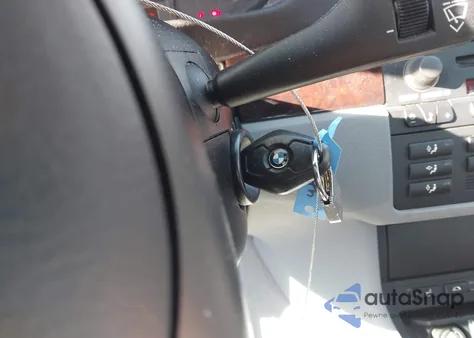 2004 BMW 325Ci z USA, uszkodzony, nr VIN WBABW33414PL28805